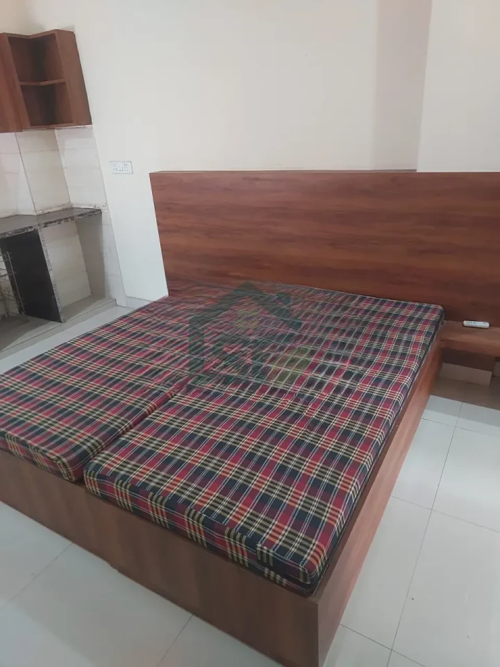 Rohit Room For Rent in Sector 57, Gurugram — property photo 3