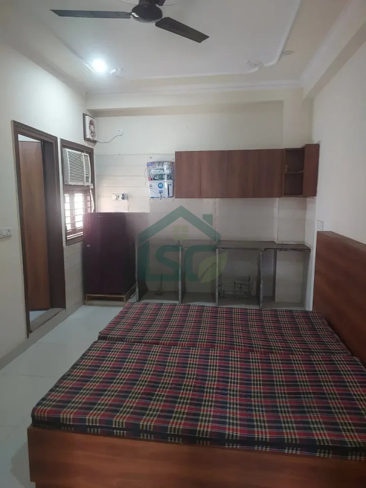 Rohit Room For Rent in Sector 57, Gurugram — property photo 5