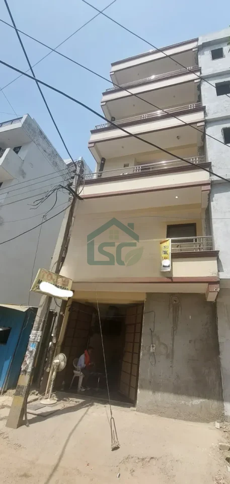 Rohit Room For Rent in Sector 57, Gurugram — property photo 2