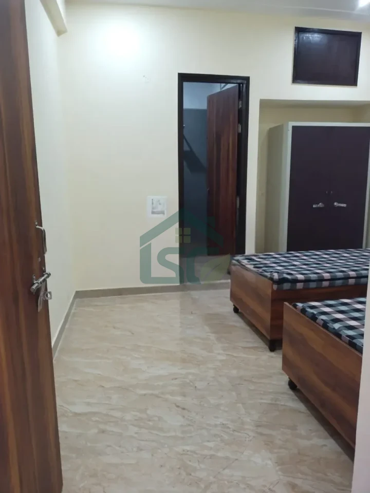 Stag on PG in Sector 66, Noida — property photo 2