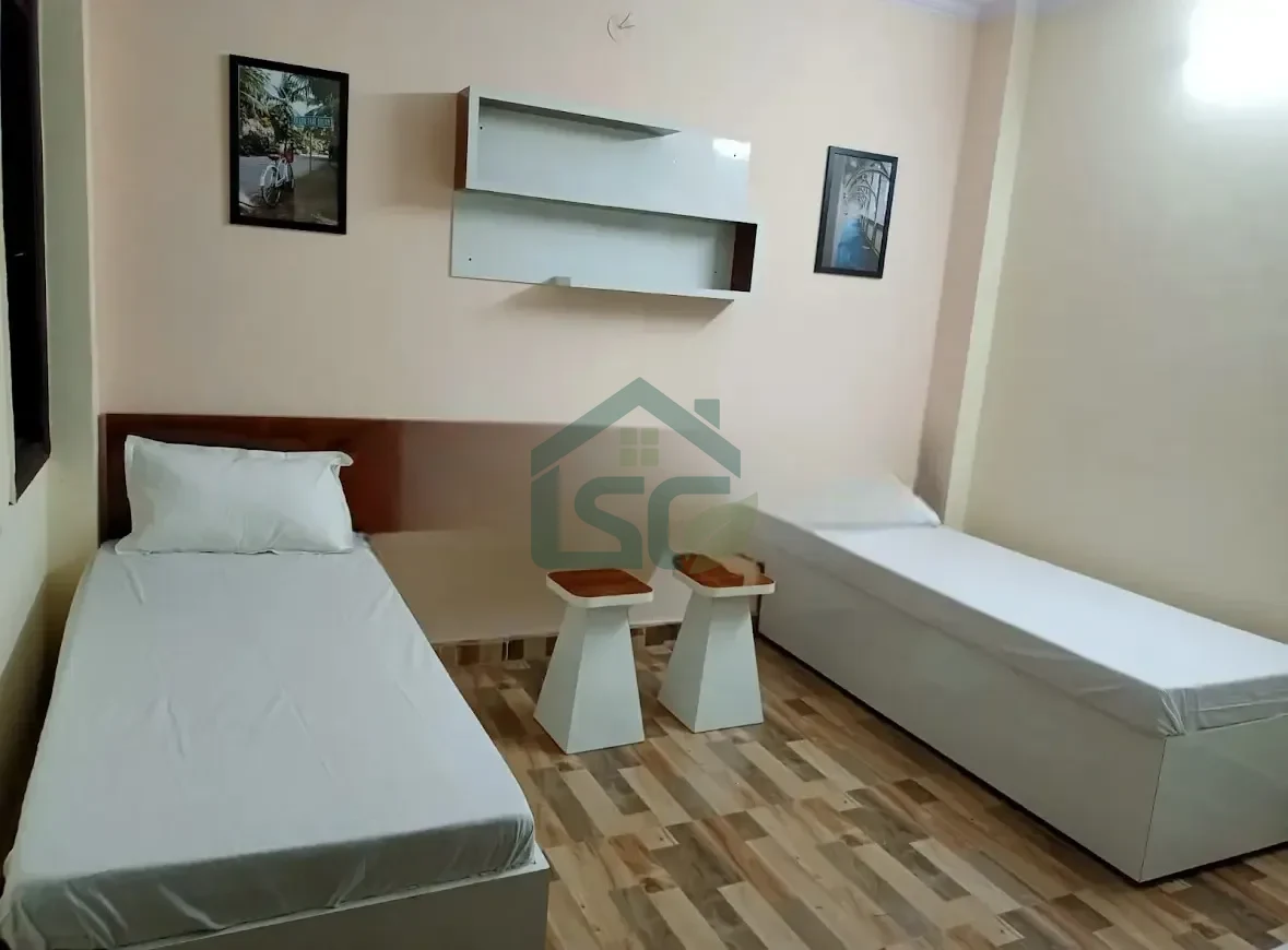 Luxury Boys PG in Ganesh Nagar, Delhi — property photo 1