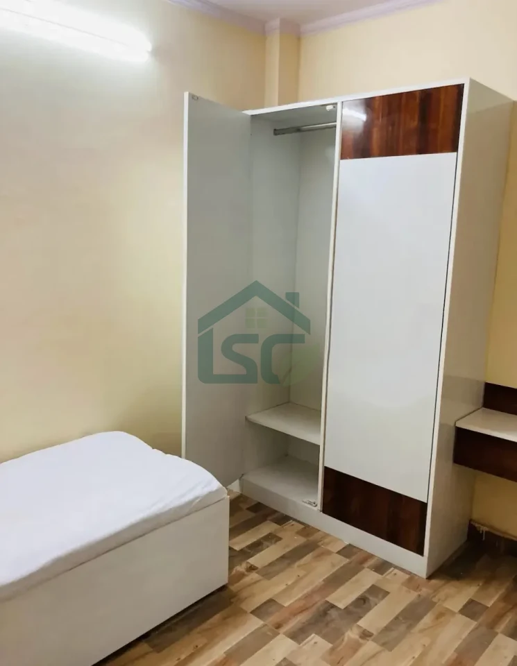 Luxury Boys PG in Ganesh Nagar, Delhi — property photo 3