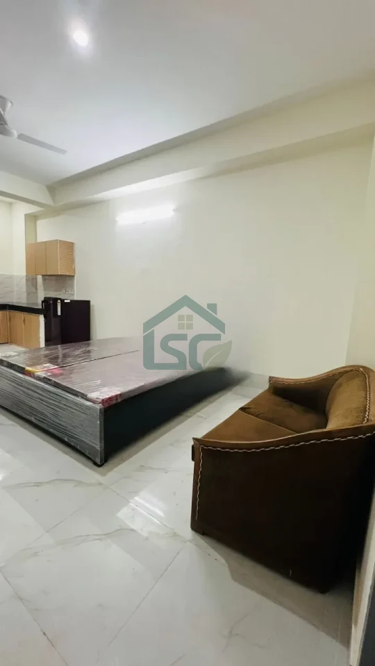 2 BHK fully furnished in Sector 51, Gurugram — property photo 4
