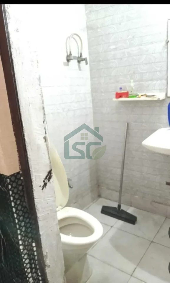 JK PG House in Pitampura, Delhi — property photo 2