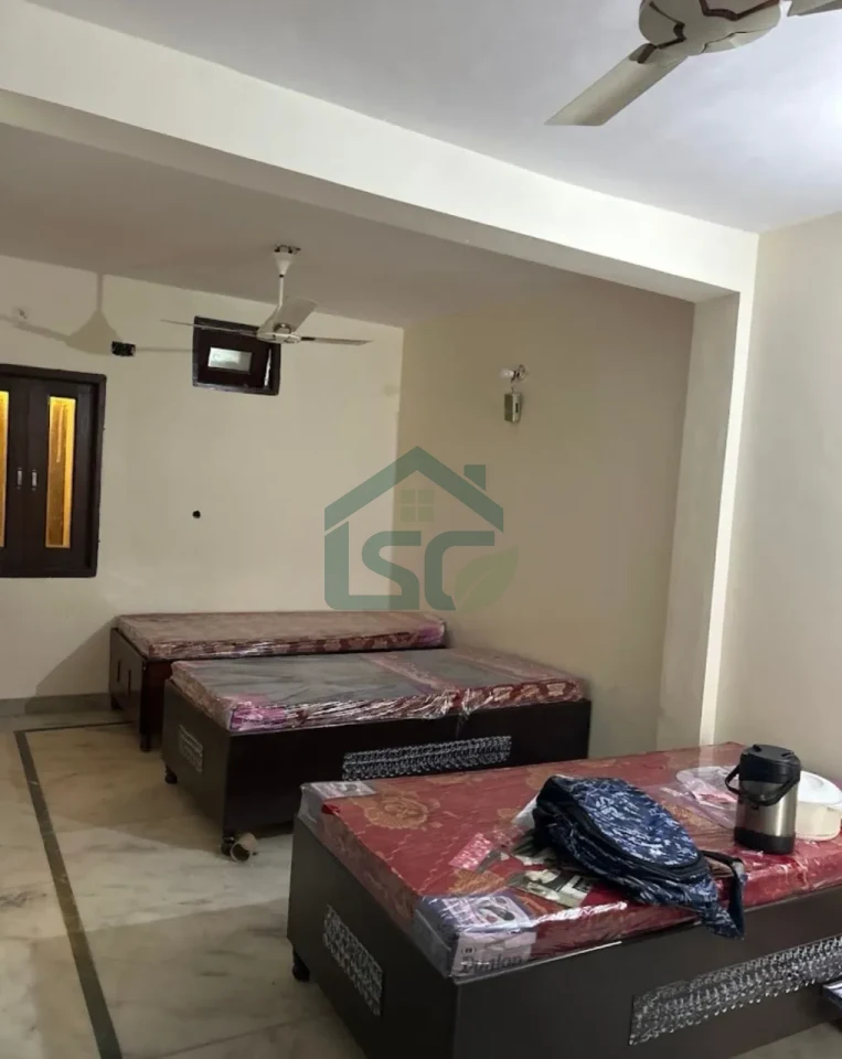 Photo 4 of Shiv Boys PG, Sector 10 HBC, Faridabad