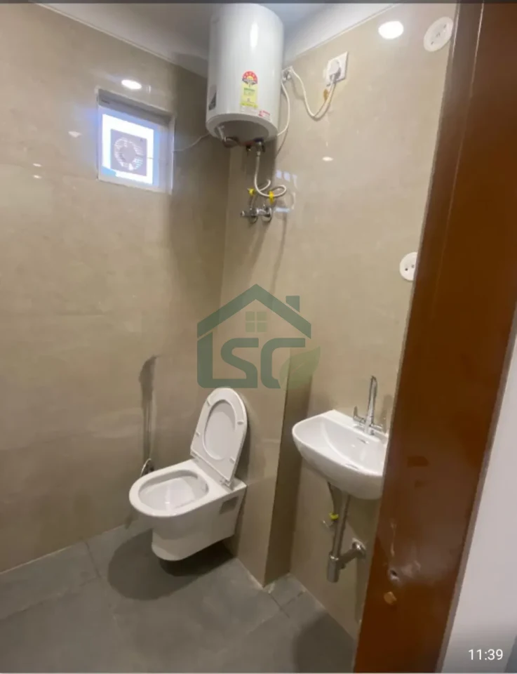 Utkresh homes in Sector 45, Gurugram — property photo 3