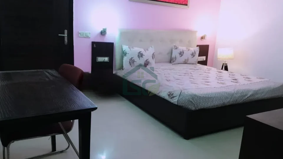 Shri Shyam Apartment in Sector 72, Gurugram — property photo 2
