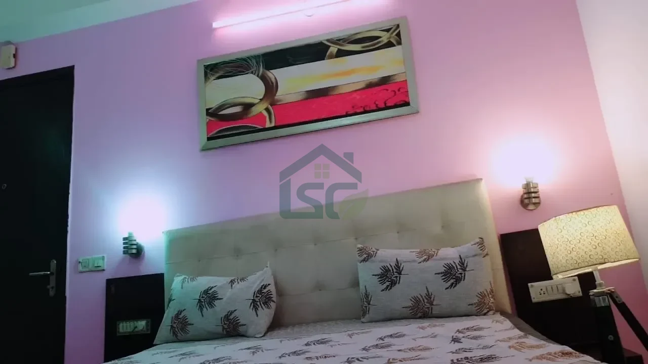 Shri Shyam Apartment in Sector 72, Gurugram — property photo 1