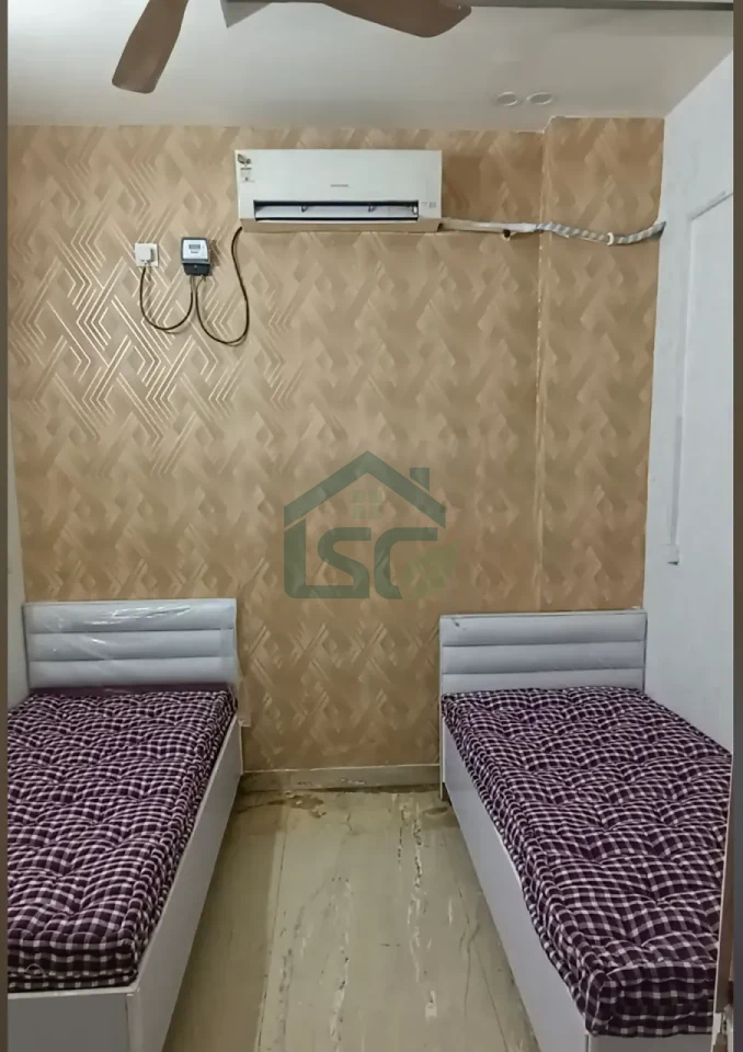 PG For Girls in Punjabi Bagh, Delhi — property photo 4