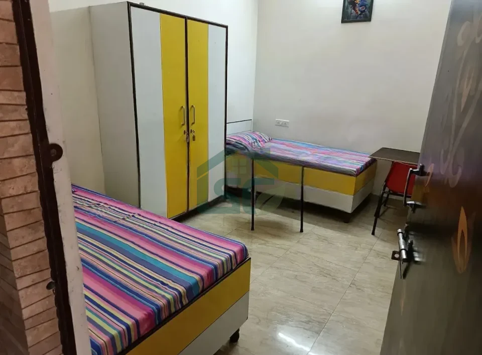 Glorious PG in Sector 58, Noida — property photo 1