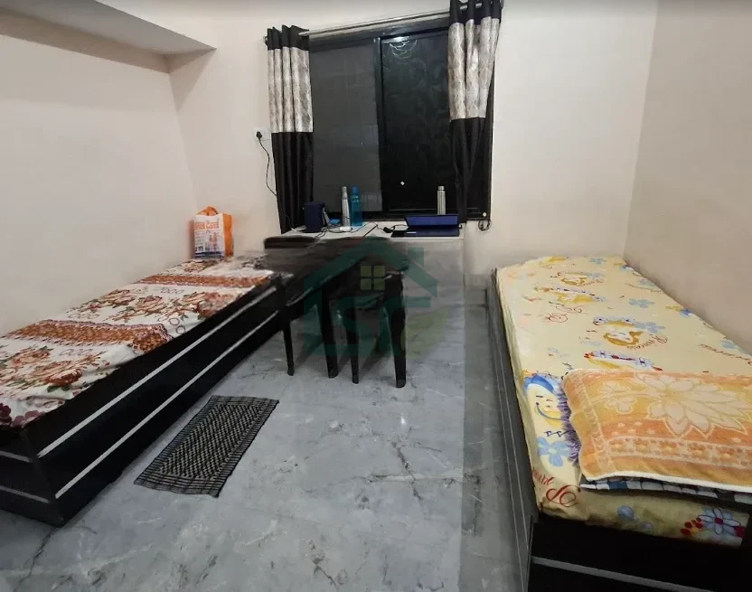 At Kusum Girls Hostel (PG), Amanaka, Raipur