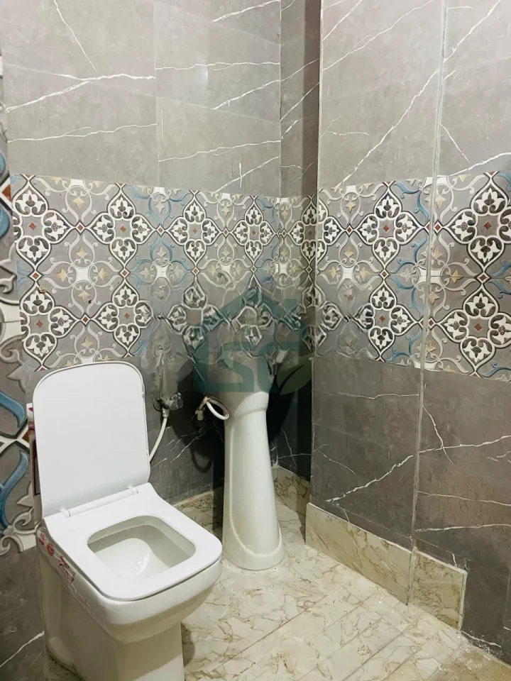 At Metro View Girls PG, Dwarka, Delhi