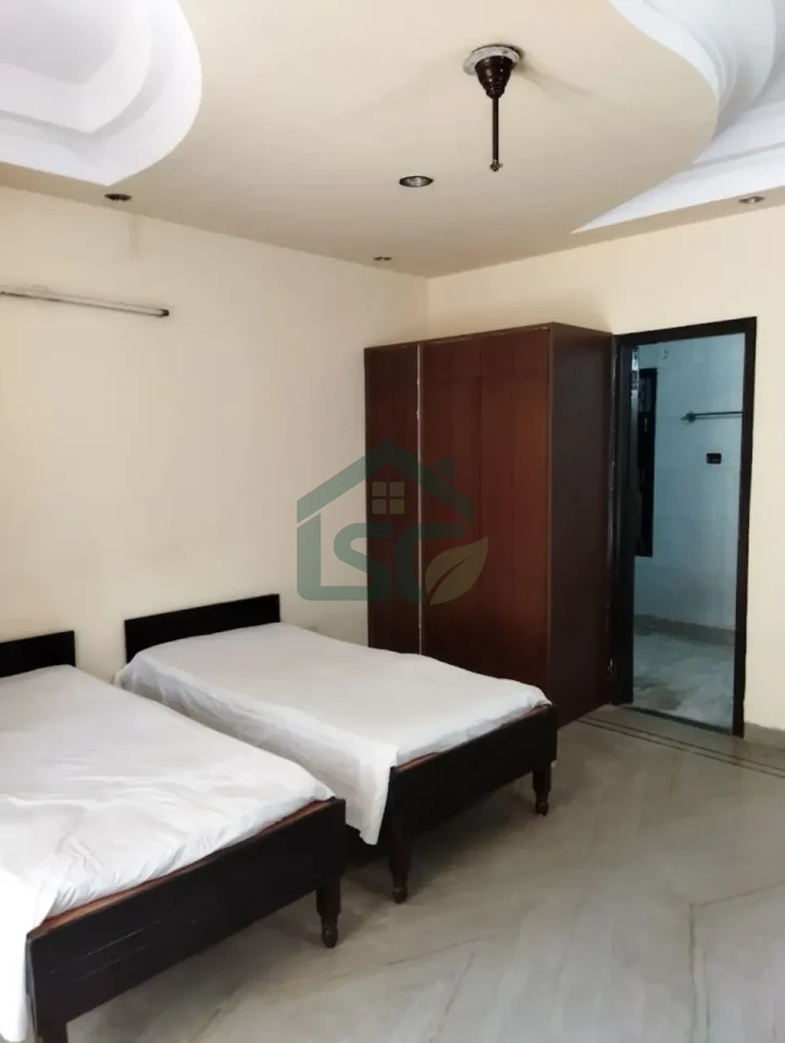 Daisy girls PG in Sector 71, Noida — property photo 4