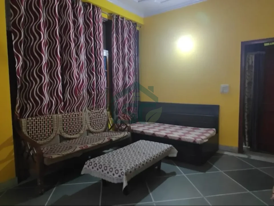 Daisy girls PG in Sector 71, Noida — property photo 5