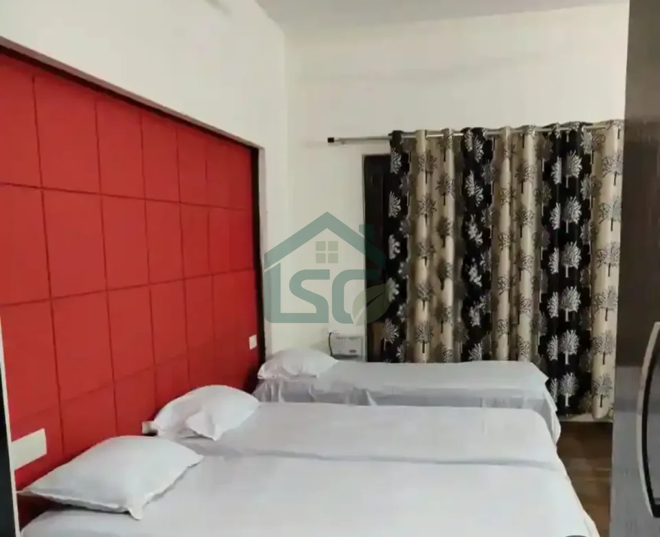 Daisy girls PG in Sector 71, Noida — property photo 2