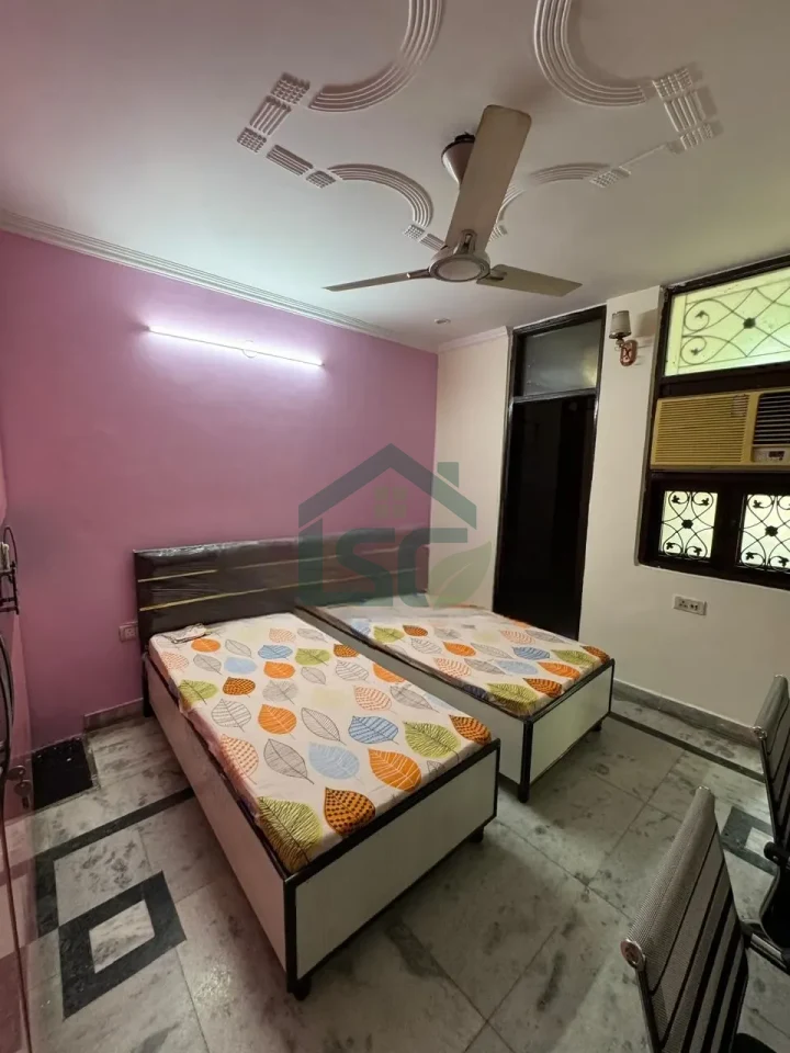 Diamond Girls PG in GTB Nagar, Delhi — property photo 2
