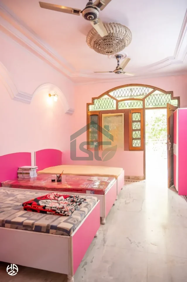 Diamond Girls PG in GTB Nagar, Delhi — property photo 3