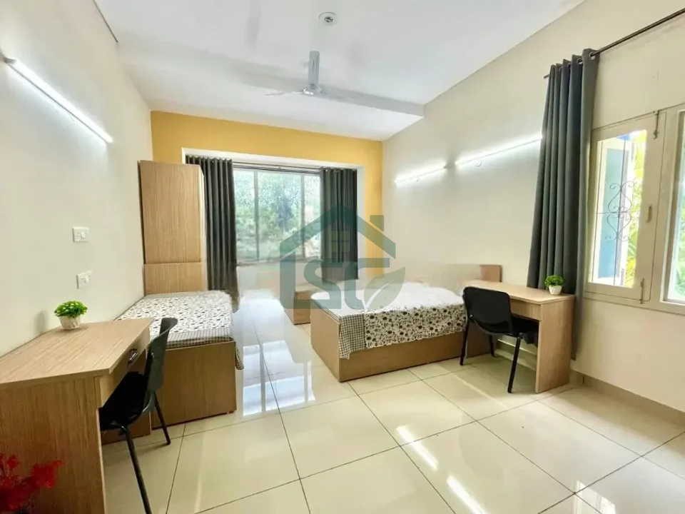 Metroo Inn PG in Sector 14, Gurugram — property photo 3