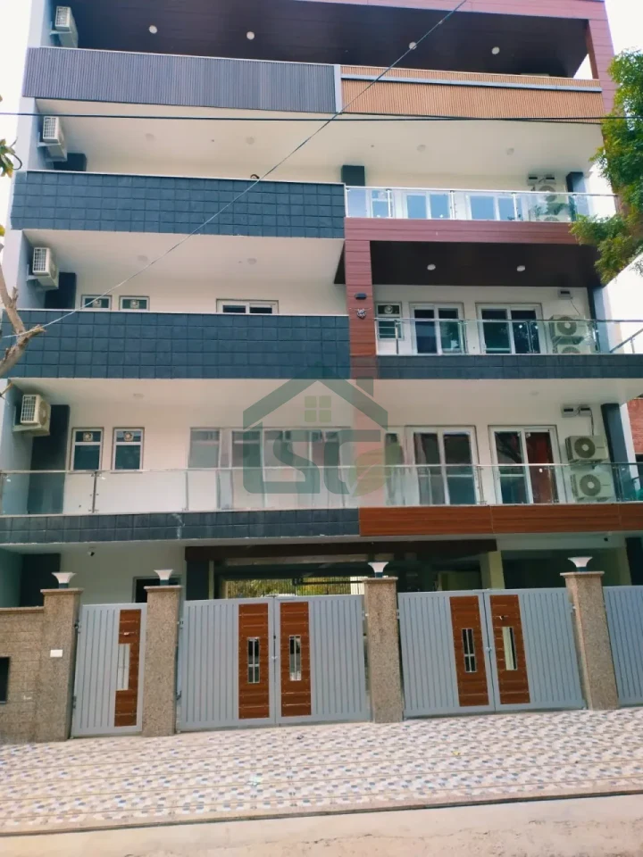 Coocco stay home in Huda Colony, Gurugram — property photo 5