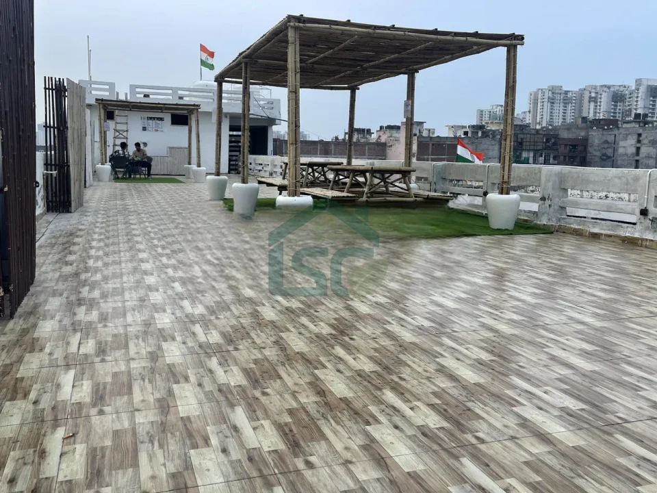 Photo 2 of Sate Pearl, Hazipur, Noida