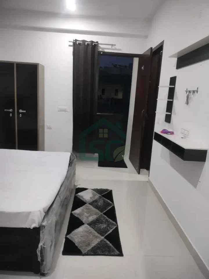 1 RK Fully Furnished in Sector 52, Gurugram — property photo 3