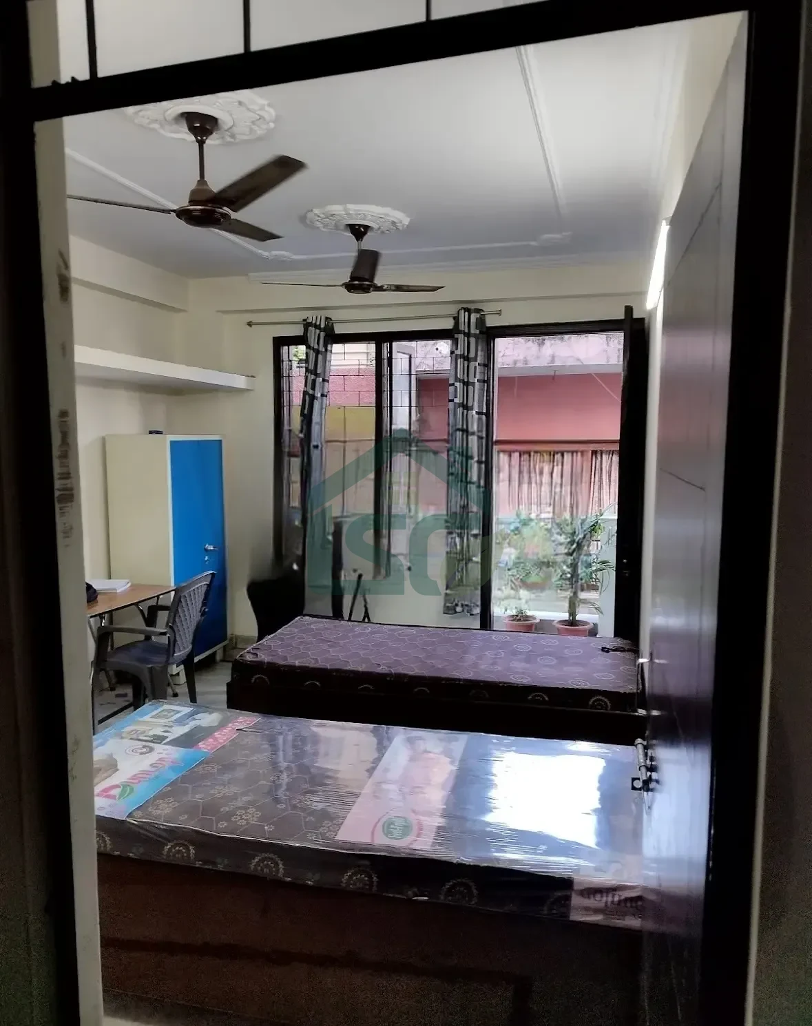 CKD Nest Girls PG in Greater Kailash, Delhi — property photo 1