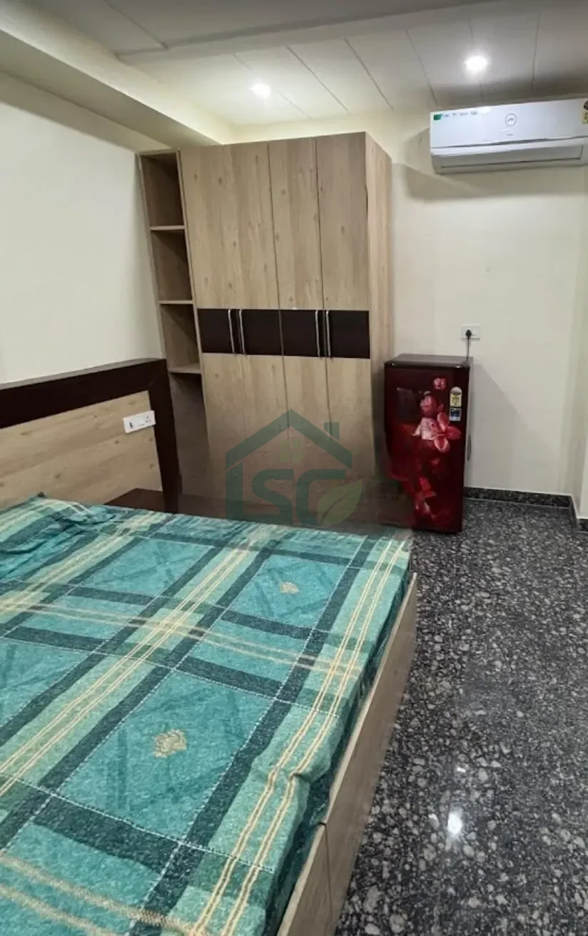 R.s tower 1 Rk in Sector 28, Gurugram — property photo 1