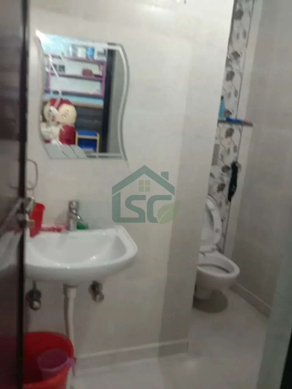 Gupta PG in Kalkaji, Delhi — property photo 1