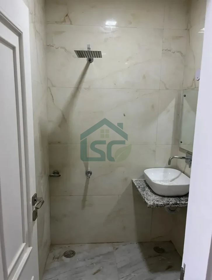 Yuva Girls PG in Jhandewalan, Delhi — property photo 2