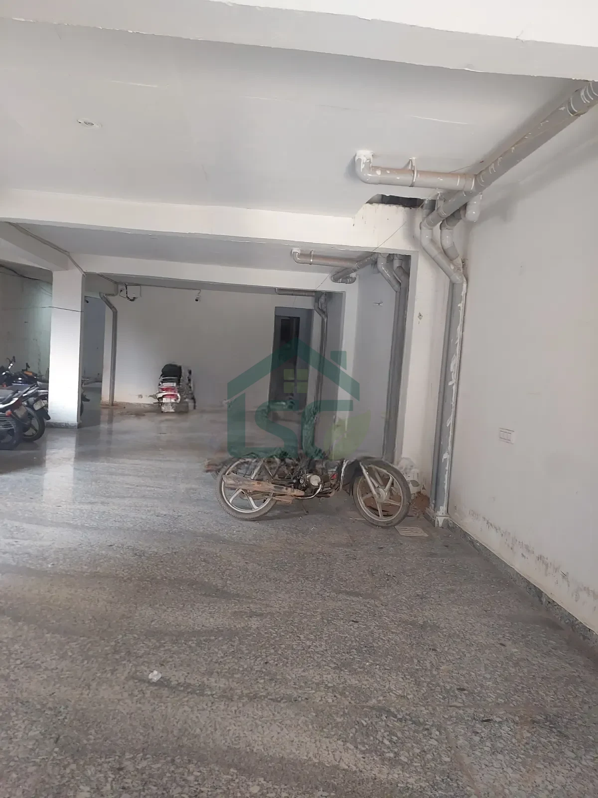 Ravindra Room for rent in Sector 86, Gurugram — property photo 1