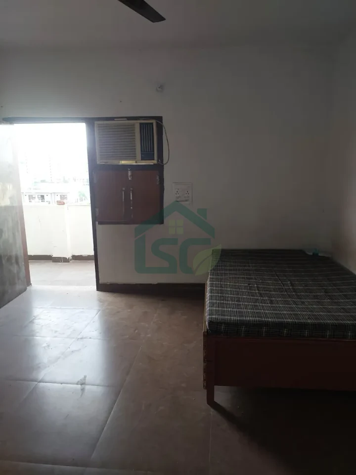 Ravindra Room for rent in Sector 86, Gurugram — property photo 4