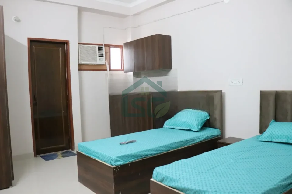 Rajesh PG in Sector 54, Gurugram — property photo 1