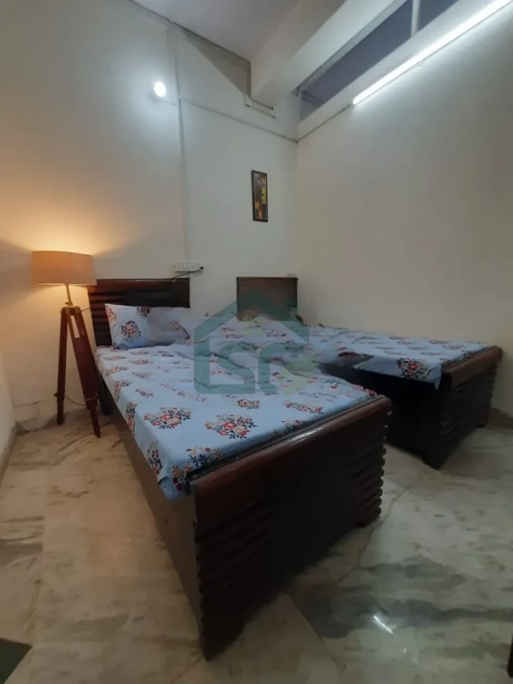 Photo 4 of Stay In Class Luxury PG, Sector 41, Noida