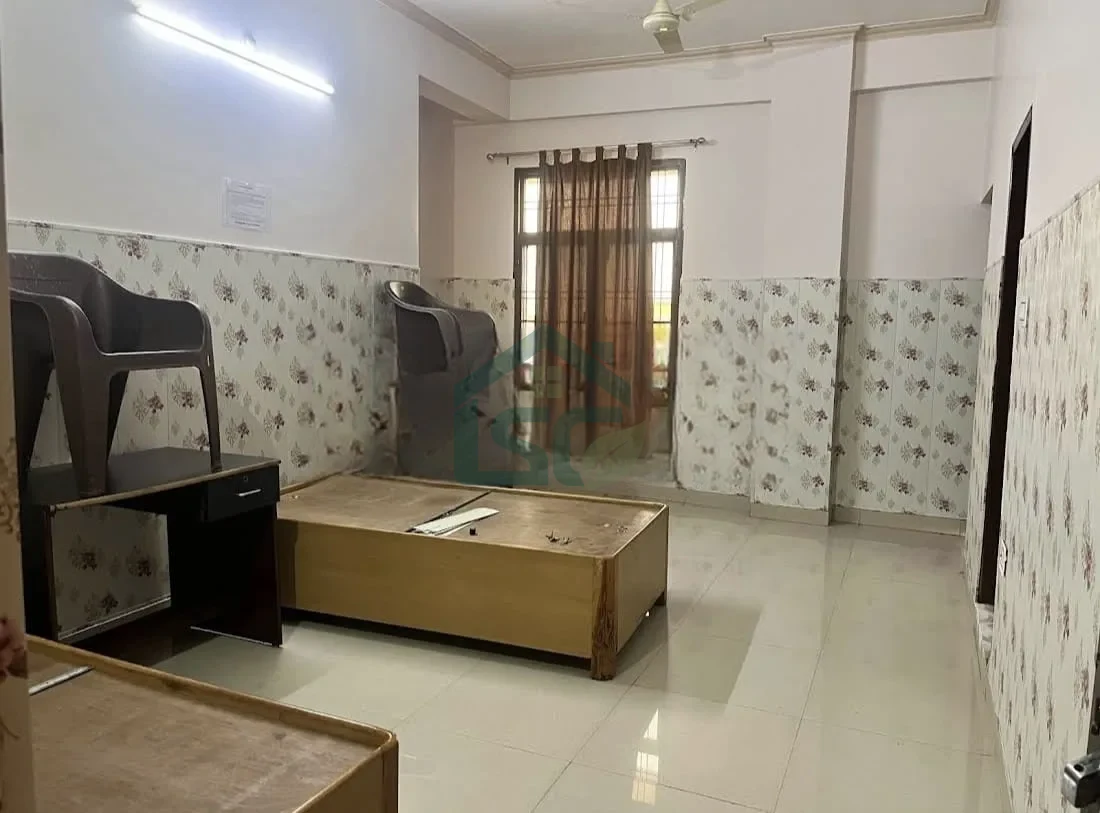 At AVR Girls Hostel, Triveni Nagar, Lucknow