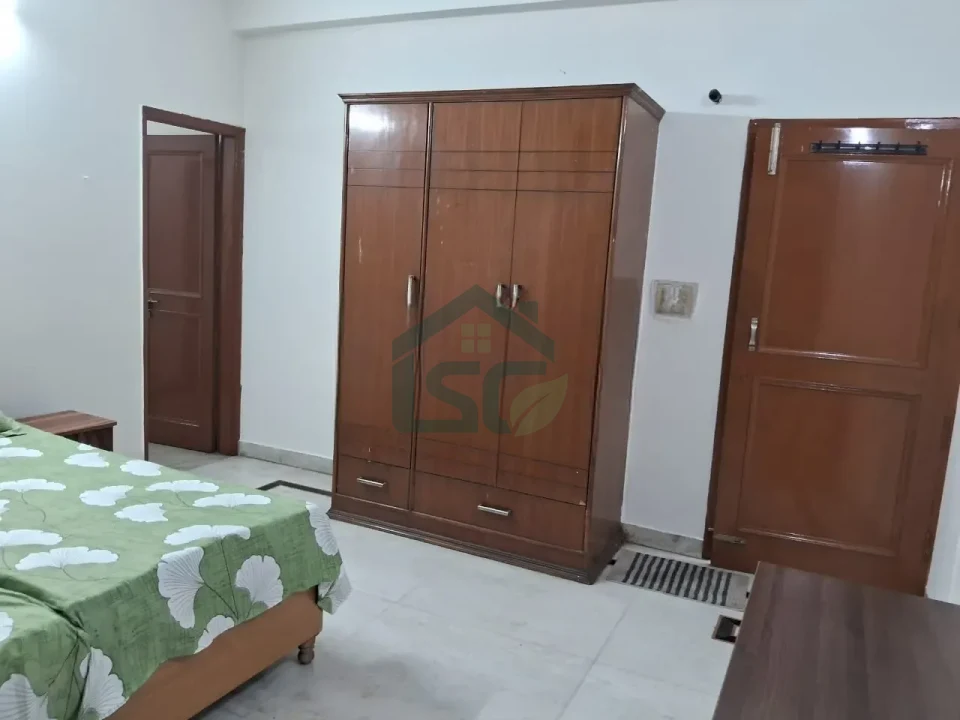 Girls PG in Sector 10A, Gurugram — property photo 5
