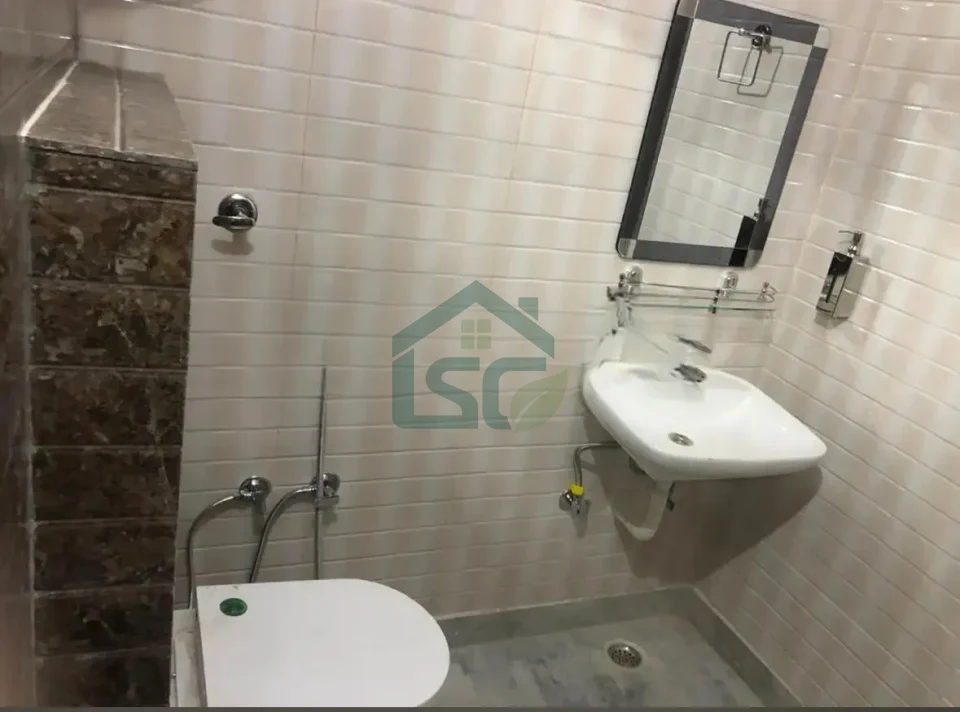 Lalchand PG For Girls in Rohini, Delhi — property photo 2
