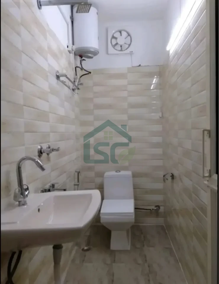 Yogita PG For Girls in Greater Kailash, Delhi — property photo 3