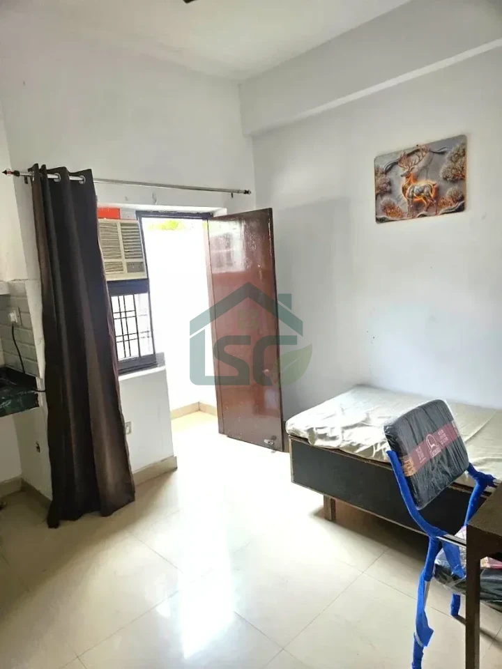At Bed & Bond Premium PG, Sector 66, Noida