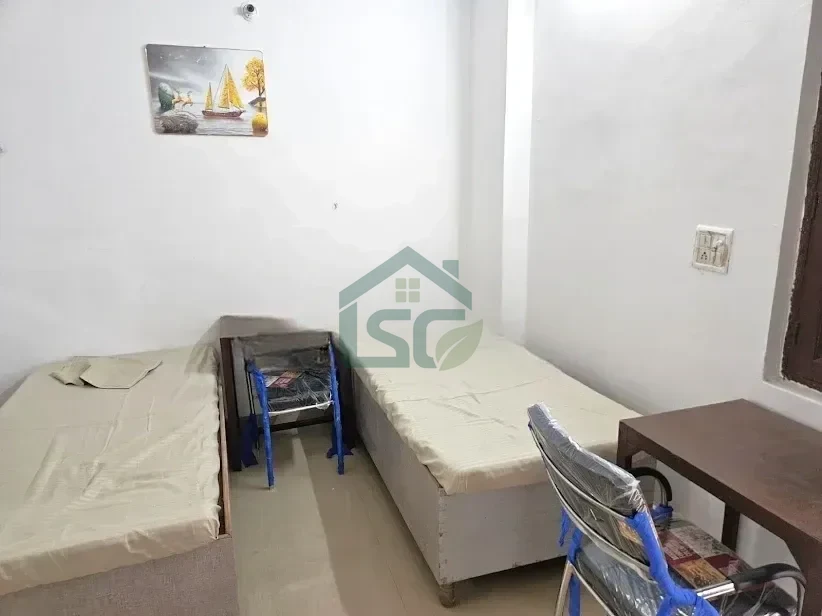 Photo 3 of Bed & Bond Premium PG, Sector 66, Noida