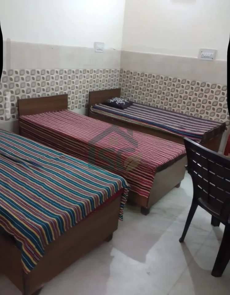 White House Girls PG in Nawada, Delhi — property photo 3
