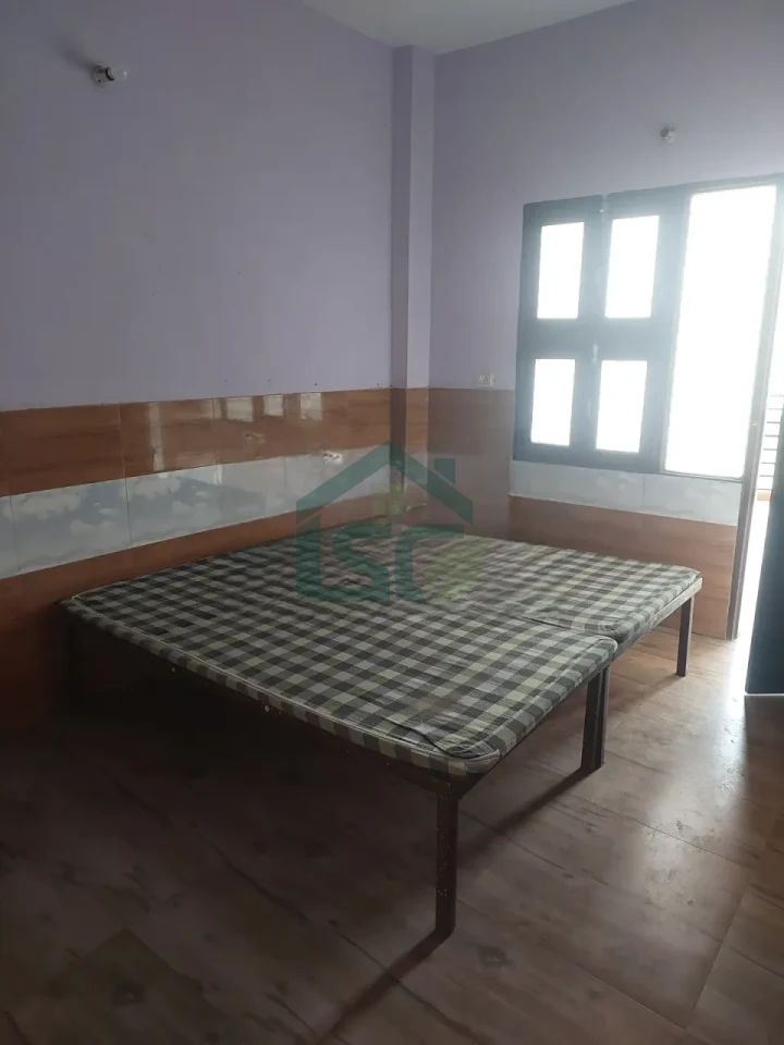Surender Room for Rent in Sector 86, Gurugram — property photo 3