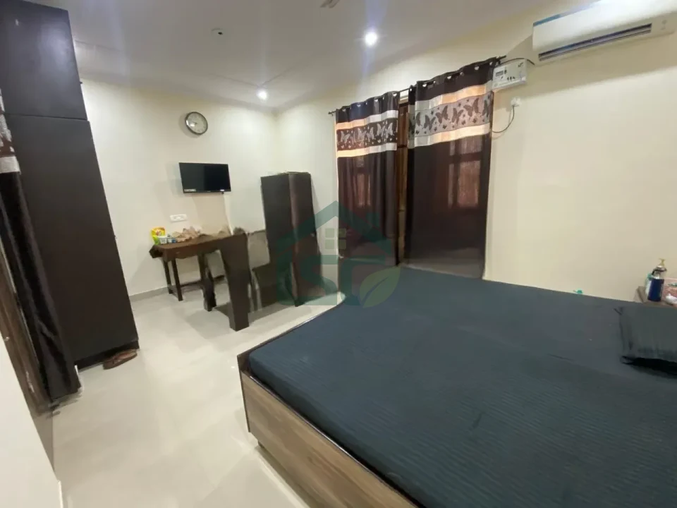 Sunny PG in Sector 46, Gurugram — property photo 1