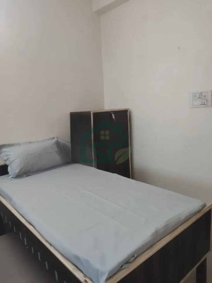 THE Park INN in New Ashok Nagar, Delhi — property photo 1
