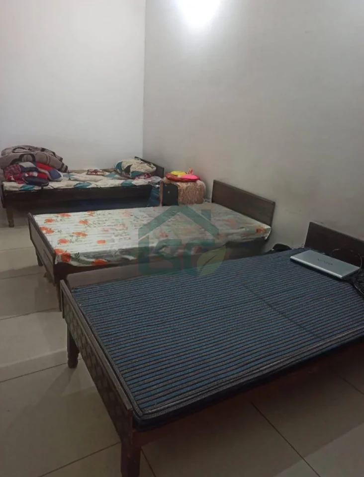 Photo 5 of Gurjeet PG For Girls, Sector 10, Chandigarh