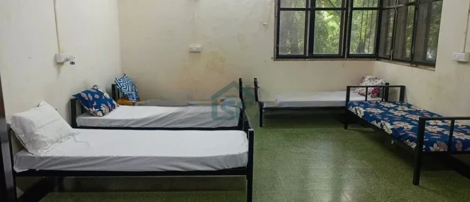 Photo 2 of Kritika Accommodate, Marine Lines, Mumbai