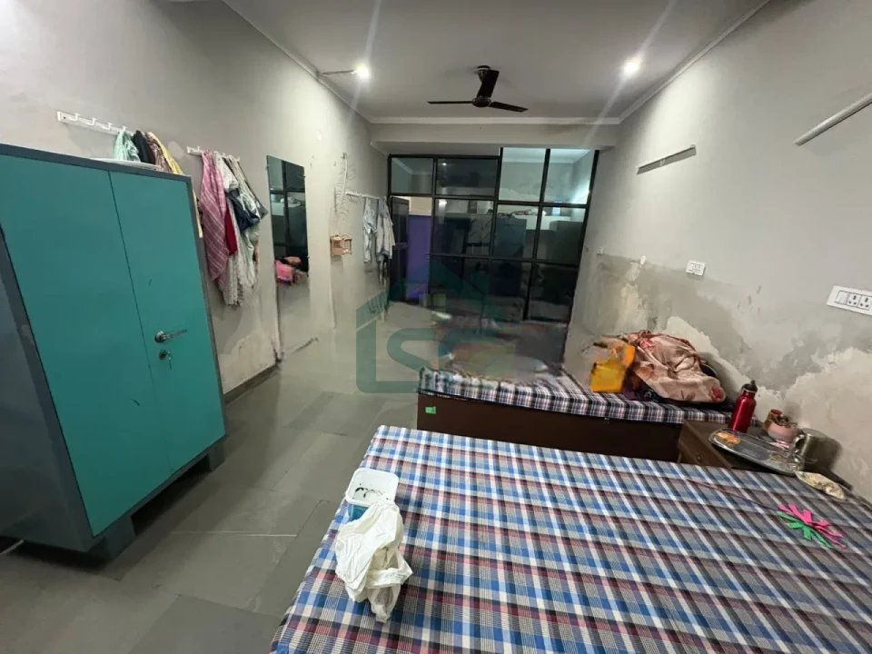 Photo 3 of Elegant PG, Sector 17, Gurgaon