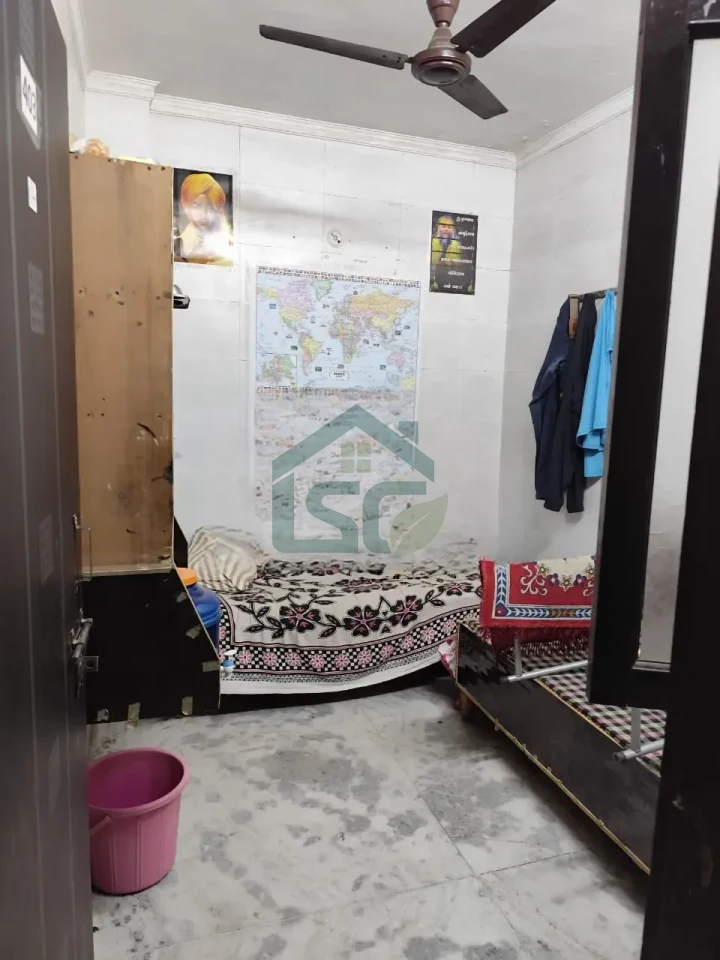 Kishan PG in Mukherjee Nagar, Delhi — property photo 2