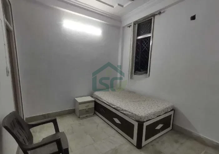 At Mbe Paying Guest & Hostel, swaroop nagar, Lucknow