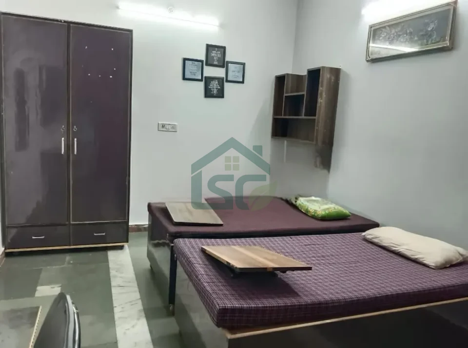 Khushi Girls PG in Ashok Vihar, Delhi — property photo 1