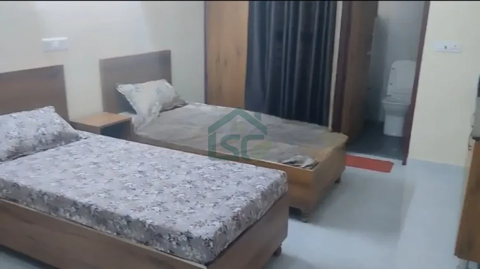 Khushi Girls PG in Ashok Vihar, Delhi — property photo 3